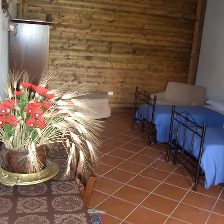 Agriturismo Il Borghetto בית חווה